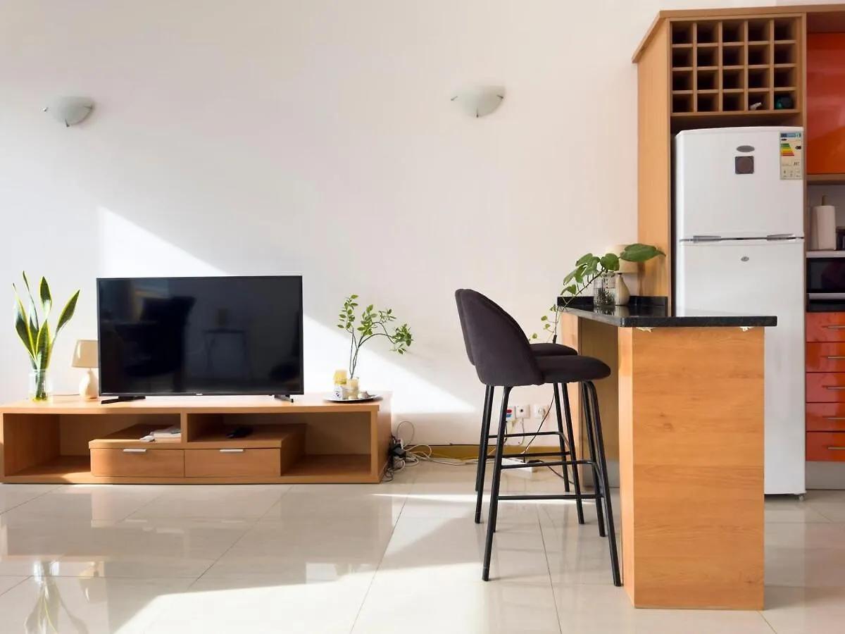 Apartamento 2 Bdr Apt In Achada St Antonio, Fast Wi-Fi - Lcgr Praia
