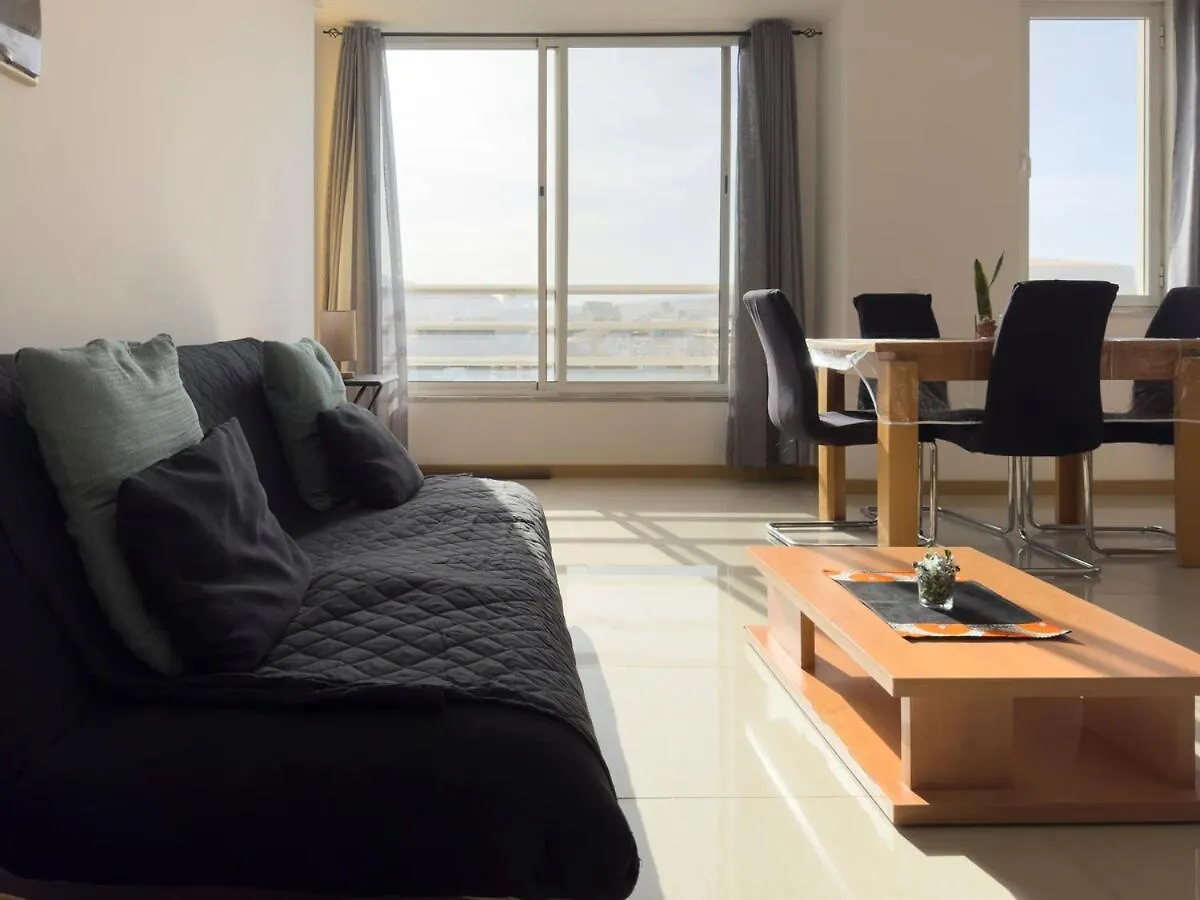 2 Bdr Apt In Achada St Antonio, Fast Wi-Fi - Lcgr Praia Cabo Verde