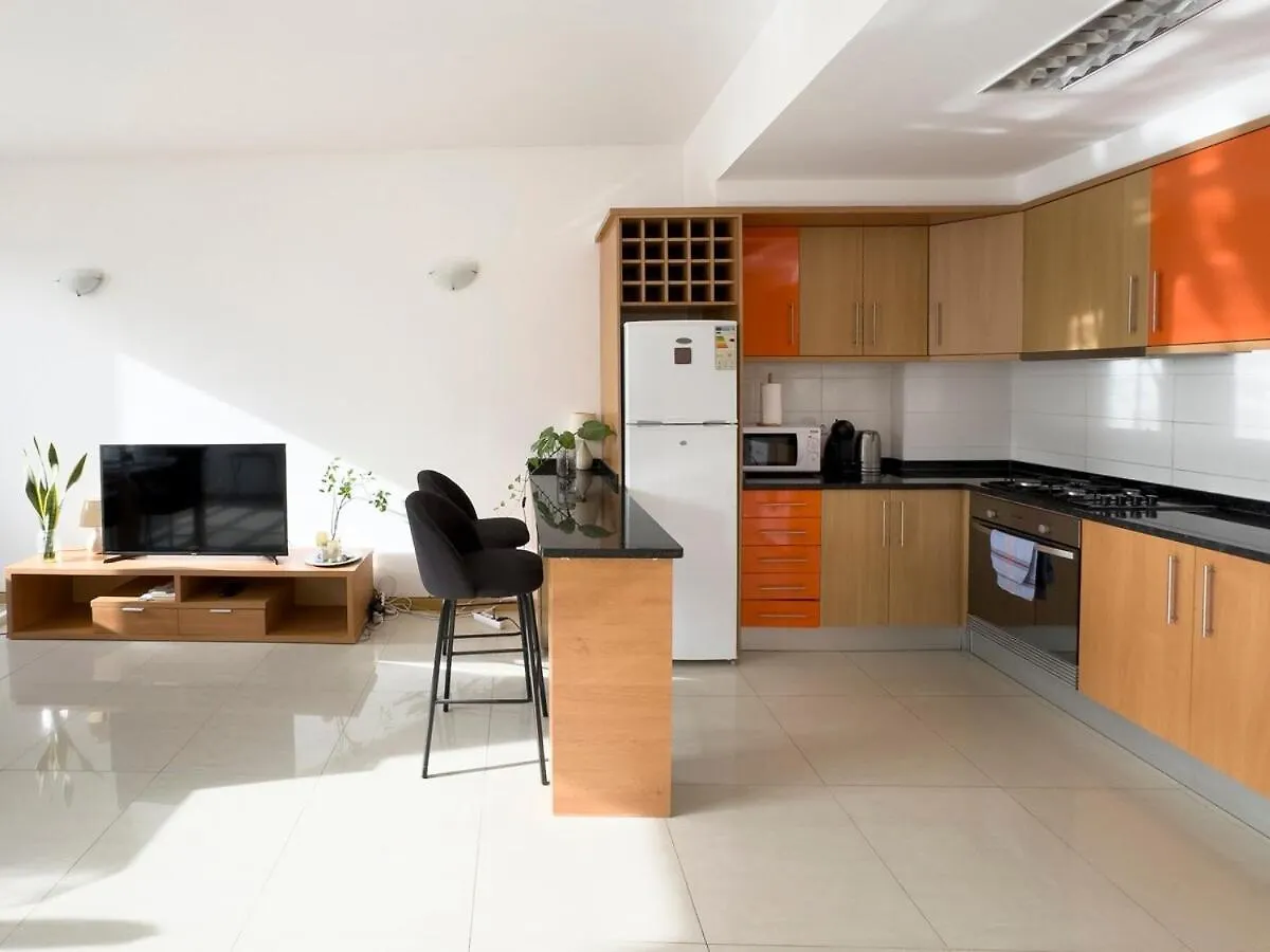 2 Bdr Apt In Achada St Antonio, Fast Wi-Fi - Lcgr Praia Apartamento